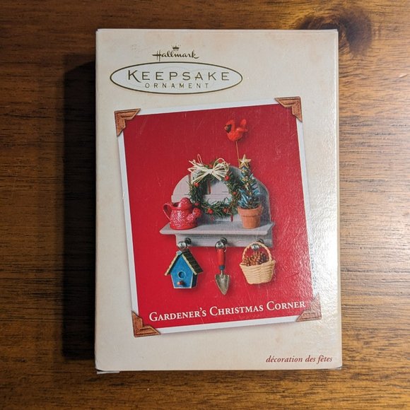Hallmark Keepsake Ornament "Gardener's Christmas Corner" 2002, New in Box - Picture 5 of 7